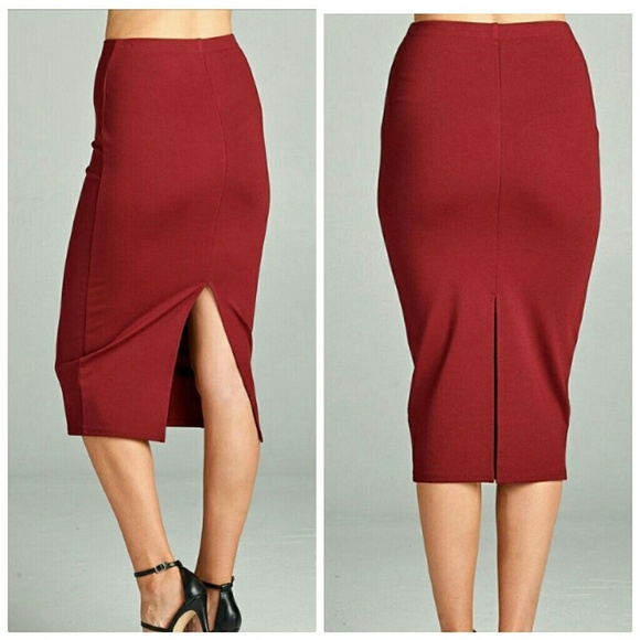 Red midi pencil skirt - Picture 2 of 3
